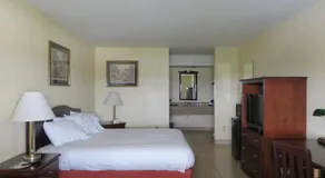 Flagship Inn - Image 2