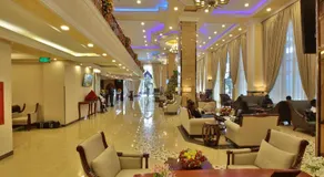 Sapphire Addis - Image 2