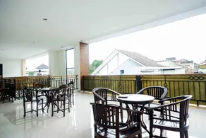 RedDoorz near Terminal Tirtonadi 2 - Image 3