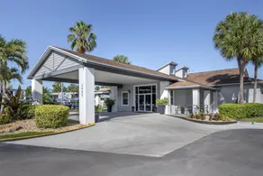 Orbit One Vacation Villas by Coolvacay - Image 2