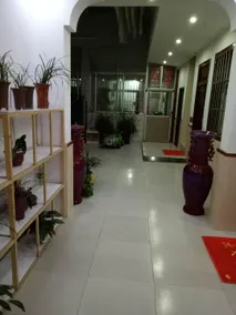 Tongfu Hotel - Image 2