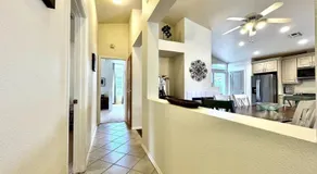 King Bed Retreat Pet Friendly Rancho Cordova - Image 5