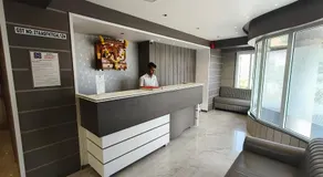 Hotel Nakshtra Residency Kalyan - Premium Couple Friendly - Image 4