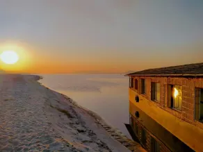 House Boat on River Brahmaputra - Image 2