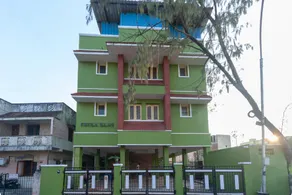 OYO 26936 Adhithya Inn - Image 5