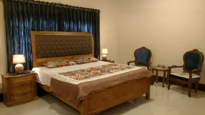 Hotel Inn Karachi - Image 2