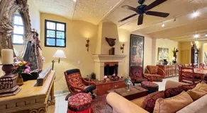 Estrellita's Bed & Breakfast - Image 3