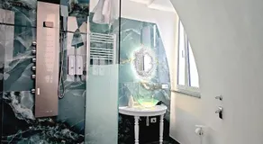 The Igloo Milano -Luxury Eclectic Suite - Jacuzzi - MilanoFlats - Image 2