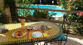 Chez Patrick Roujan - Image 2
