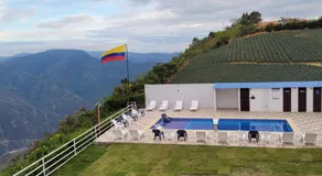 Hospedaje Casona Villa Alicia - Image 3