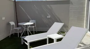 SunBeach 44 - Luxury B&B - Image 4