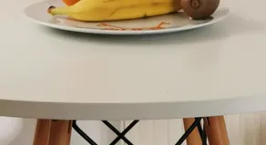 WHITE Apartment - Image 4