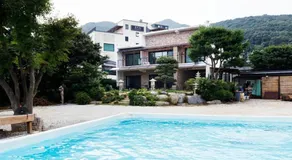 Ganghwa Bridge House - Image 2