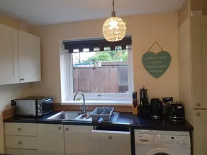 Five Star Serviced Homes- Wi-Fi, parking, office - Image 3