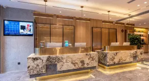Super 8 Hotel Beijing Sanlitun Taikoo Li Branch - Image 3