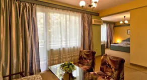 Family Hotel Gabrovo - Image 2