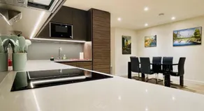 Jenny's Place - Image 3