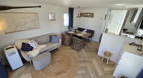 The Captain's Cabin - Image 3