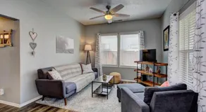 Red Bench Cottage Ideal location near parks, trails, skiing, hiking, biking, shopping extended stays welcome - Image 3