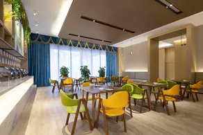 mango crystal hotel - Image 4