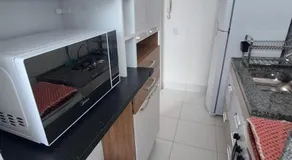 Apartamento aconchegante, linda vista e com garagem - Image 3