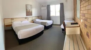 Wild Scotsman Motor Inn Gin Gin QLD - Image 2
