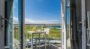 Oceanside Lifestyle Hotel - Image 3