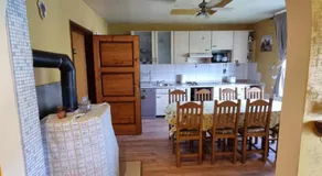 Holiday Home - Image 4