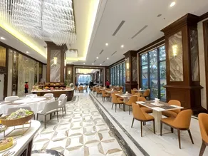 Cửa Đông Luxury Hotel - Image 4