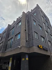 Hongdae/Itaewon/Myeongdong/Euljiro/Gangnam/Yeouido - Image 3