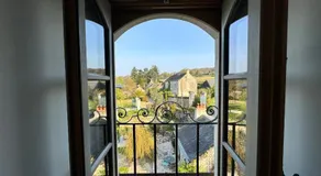 Deux grandes chambres d'hôtes communicantes au Manoir de l'Herbier - Image 4