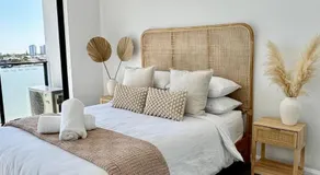 Sunshine Coast Paradise - Image 2