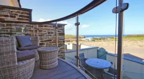 BY THE BEACH, The Quies, Beach House - Image 2