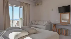 Stochos studios next to the sea! - Image 2