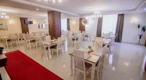 Christi's Hotel Borova - Image 5