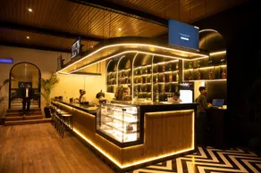 Vintclub Resort - Image 2