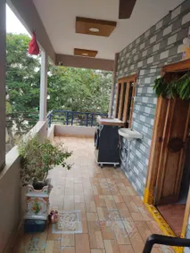 Yerramsetti Vaari Homestay, Full 3BHK, AC Rooms , Kitchen Access Self Cooking - Image 4