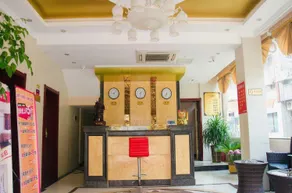 Crown Express Hotel - Image 3