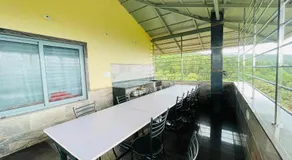 Rashi Z View Estate Stay - Image 3
