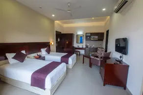 Kshitij An Apartment Hotel - Image 3