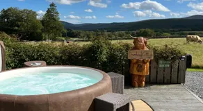 Drumhead Cottage Finzean, Banchory Aberdeenshire Self Catering with Hot Tub - Image 3
