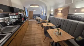 Hotel Restaurant Der Greif - Image 3