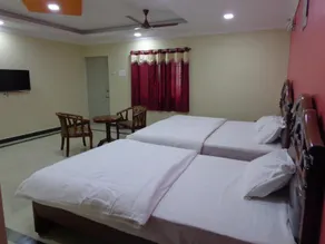 Hotel Krish Residency - Image 3
