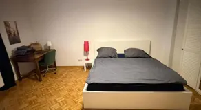 1 Bedroom Near Viktualienmarkt - Image 2