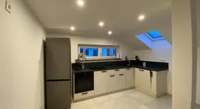 Moderne große Wohnung - Image 3