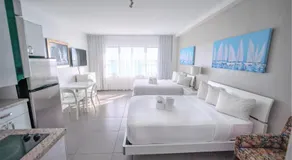 Ocean Front Units at Miami Beach - Image 2