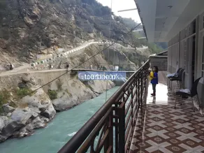 Hotel Junaid Palace - Image 3
