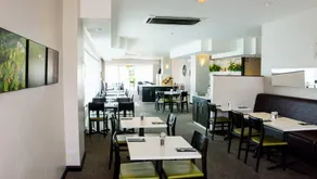 Holiday Inn London Brent Cross By IHG - Image 2