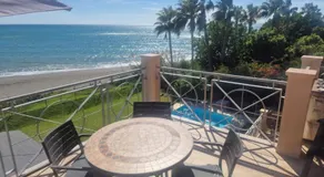 Exclusive Beachfront Penthouse - Image 4