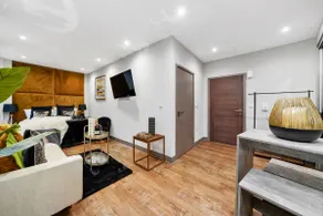The Gold Court Apartment - Image 3
